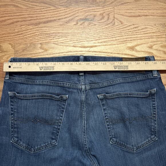Lucky Brand 221 Original Straight Jeans Men’s 36x30 Medium Wash - Picture 8 of 11